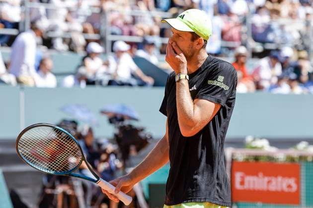 Hubert Hurkacz POL , Switzerland, Tennis, Gonet Geneva Open ATP 250 , Final Singles,2025, Hubert Hurkacz POL vs Novak Djokovic SRB , 24 05 2025, Parc des Eaux Vives, Geneva, Switzerland Geneva Parc des Eaux Vives Geneva Switzerland Copyright: xGrantxHubbsx