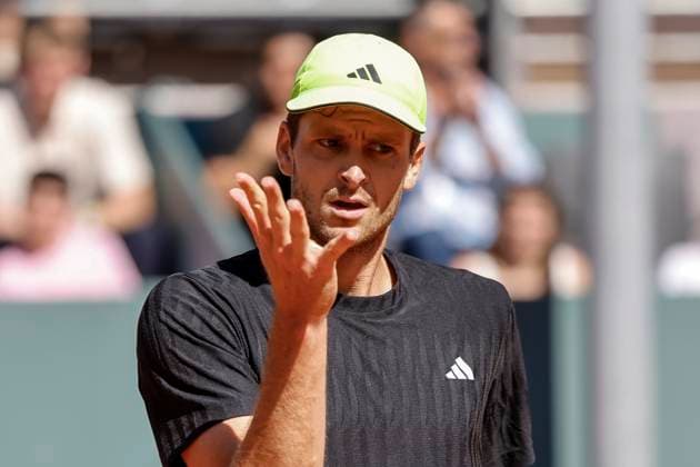 Hubert Hurkacz POL , Switzerland, Tennis, Gonet Geneva Open ATP 250 , Final Doubles,2025, Ariel Behar URU Joran Vliegen BEL vs Sadio Doumbia FRA Fabien Reboul FRA , 24 05 2025, Parc des Eaux Vives, Geneva, Switzerland Geneva Parc des Eaux Vives Geneva Switzerland Copyright: xGrantxHubbsx