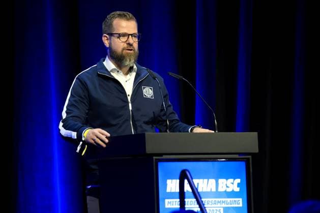 DEU, DFL, 2 FBL, Hertha BSC, Mitgliederversammlung, 25 05 2025, Messe Berlin, Berlin, DEU, DFL, 2 FBL, Hertha BSC, Mitgliederversammlung, im Bild Praesident Fabian Drescher Hertha BSC Berlin DFL regulations prohibit any use of Photographs as image sequences and or quasi video nordphotoxGmbHx xEngler nph00076