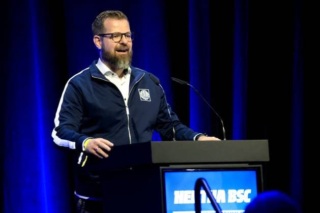 DEU, DFL, 2 FBL, Hertha BSC, Mitgliederversammlung, 25 05 2025, Messe Berlin, Berlin, DEU, DFL, 2 FBL, Hertha BSC, Mitgliederversammlung, im Bild Praesident Fabian Drescher Hertha BSC Berlin DFL regulations prohibit any use of Photographs as image sequences and or quasi video nordphotoxGmbHx xEngler nph00076