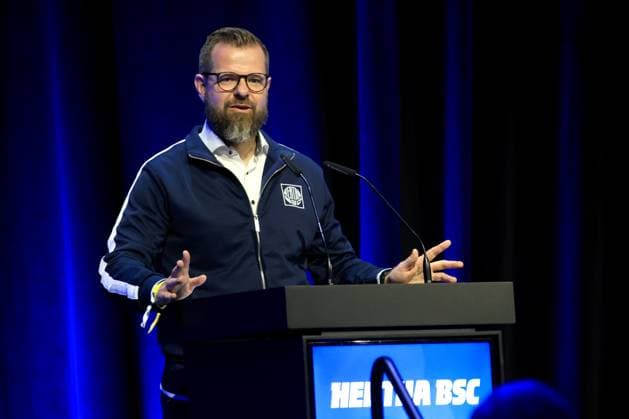 DEU, DFL, 2 FBL, Hertha BSC, Mitgliederversammlung, 25 05 2025, Messe Berlin, Berlin, DEU, DFL, 2 FBL, Hertha BSC, Mitgliederversammlung, im Bild Praesident Fabian Drescher Hertha BSC Berlin DFL regulations prohibit any use of Photographs as image sequences and or quasi video nordphotoxGmbHx xEngler nph00076