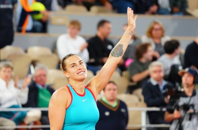 Aryna Sabalenka celebrates her first round win French Open Tennis, Day One, Tennis, Roland Garros, Paris, France - 25 May 2025 EDITORIAL USE ONLY No use with unauthorised audio, video, data, fixture lists, club league logos or live services. Online in-match use limited to 120 images, no video emulation. No use in betting, games or single club league player publications. Copyright: xJavierxGarcia Shutterstockx 15314618s