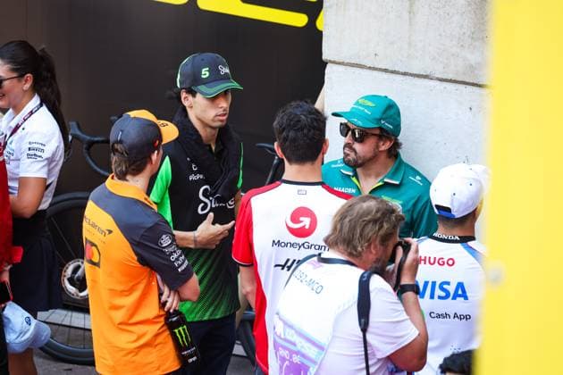 F1 - MONACO GRAND PRIX 2025 PIASTRI Oscar (aus), McLaren F1 Team MCL39, BORTOLETO Gabriel (bra), Stake F1 Team Kick C45, OCON Esteban (fra), Haas F1 Team VF-25, ALONSO Fernando (spa), Aston Martin F1 Team AMR25, portrait, during the Formula 1 Tag Heuer Grand Prix de Monaco, 8th round of the 2025 FIA Formula One World Championship, WM, Weltmeisterschaft from May 23 to 25, 2025 on the Circuit de Monaco, in Monte-Carlo, Monaco - Monte-CarloMonaco Copyright: xFLORENTxGOODENx