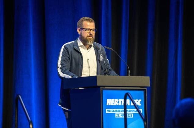 Soccer, Men, Season 2024 25, Hertha BSC, Annual General Meeting in Hall 22b of Messe Berlin, President Fabian Drescher Hertha , 25 05 2025, Copyright: xMatthiasxKochx