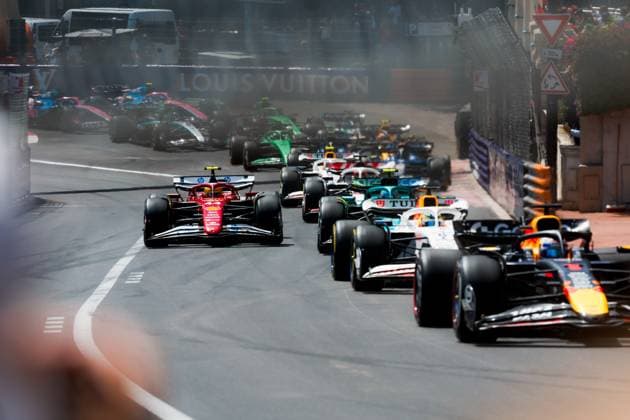 Formula 1 TAG Heuer Grand Prix de Monaco 2025 Alexis Perrin OVERTAKE MAXPPP - 25 05 2025 44 HAMILTON Lewis (gbr), Scuderia Ferrari, action during the first lap of the Formula 1 TAG Heuer Grand Prix de Monaco 2025, the 8th round of the 2025 FIA Formula 1 World Championship, WM, Weltmeisterschaft on the Circuit de Monaco from May 22 to 25, 2025, in Monte Carlo, Monaco - F1 Grand Prix Of Monaco  Copyright: xOVERTAKE MAXPPPxAlexisxPerrinx OVT202505255797 monaco OVT202505255797