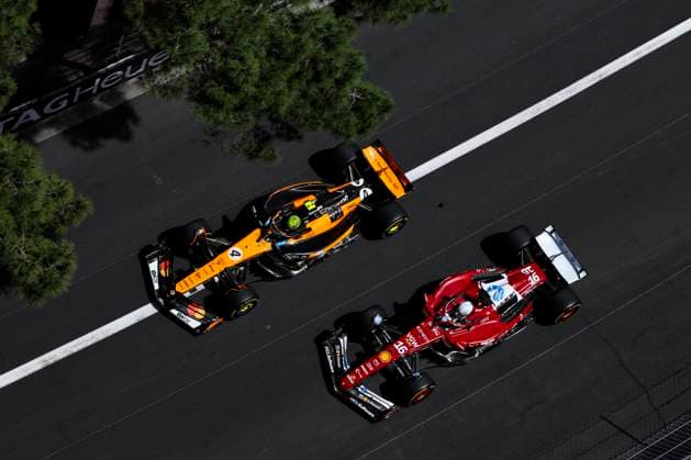Sport Bilder des Tages F1 - MONACO GRAND PRIX 2025 04 NORRIS Lando (gbr), McLaren F1 Team MCL39, action, 16 LECLERC Charles (mco), Scuderia Ferrari SF-25, action during the Formula 1 Tag Heuer Grand Prix de Monaco, 8th round of the 2025 FIA Formula One World Championship, WM, Weltmeisterschaft from May 23 to 25, 2025 on the Circuit de Monaco, in Monte-Carlo, Monaco - Monte-CarloMonaco  Copyright: xDPPIx