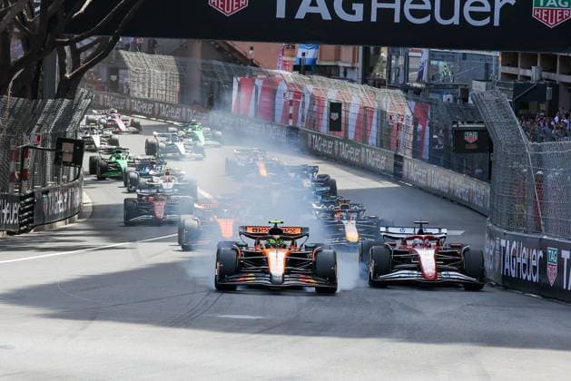 Start, Lando Norris McLaren Formula 1 Team , Charles Leclerc Scuderia Ferrari HP , Oscar Piastri McLaren Formula 1 Team , Max Verstappen Oracle Red Bull Racing , Race, Monaco Grand Prix, Motorsport, Men, Formula 1, 25 05 2025 Monte Carlo Monaco MCO Copyright: xkolbert-press ChristianxKolbertx