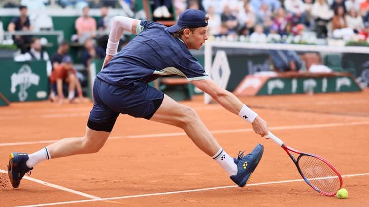 Belgian Zizou Bergs pictured in action during a match between Belgian Bergs and French Mpetshi Perricard in the first round of the Men s Singles at the Roland Garros French Open tennis tournament, in Paris, France, . This year s tournament takes place from 25 May to 08 June. BENOITxDOPPAGNE  x125244938x