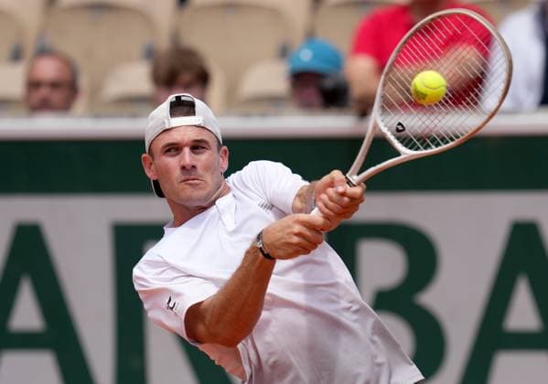 TENNIS - French Open 2025 PARIS,FRANCE,25.MAY.25 - TENNIS - ATP, Tennis Herren World Tour, French Open, Roland Garros, Grand Slam. Image shows Tommy Paul (USA).  GEPAxpictures xMichaelxRiedler