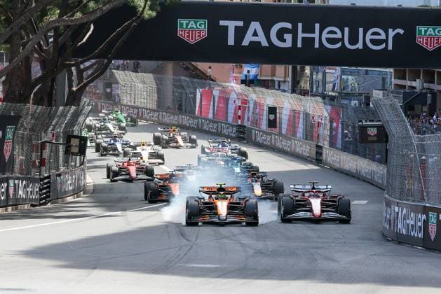 Start, Lando Norris McLaren Formula 1 Team , Charles Leclerc Scuderia Ferrari HP , Oscar Piastri McLaren Formula 1 Team , Max Verstappen Oracle Red Bull Racing , Race, Monaco Grand Prix, Motorsport, Men, Formula 1, 25 05 2025 Monte Carlo Monaco MCO Copyright: xkolbert-press ChristianxKolbertx