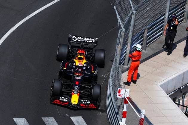 F1 - MONACO GRAND PRIX 2025 01 VERSTAPPEN Max (nld), Red Bull Racing RB21, action during the Formula 1 Tag Heuer Grand Prix de Monaco, 8th round of the 2025 FIA Formula One World Championship, WM, Weltmeisterschaft from May 23 to 25, 2025 on the Circuit de Monaco, in Monte-Carlo, Monaco - Monte-CarloMonaco  Copyright: xDPPIx