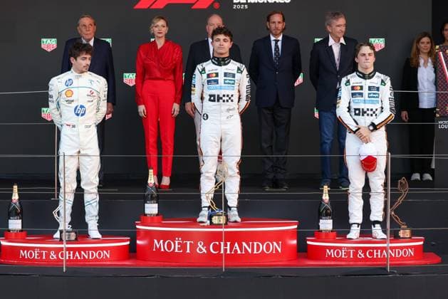 l r 2nd place Charles Leclerc Scuderia Ferrari HP , Winner, Winner, Lando Norris McLaren Formula 1 Team , 3rd place Oscar Piastri McLaren Formula 1 Team on the podium , Race, Monaco Grand Prix, Motorsport, Men, Formula 1, 25 05 2025 Monte Carlo Monaco MCO Copyright: xkolbert-press ChristianxKolbertx