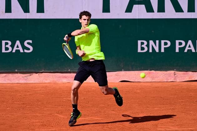 Tennis, French Open, Tag 1 TENNIS : Roland Garros 2025 - Internationaux de France - 25 05 2025 Juan Manuel Cerundulo ( Agentina ) during the 2025 French Open at Roland Garros on May 25, 2025 in Paris, France. ( Photo Dante Badano PSNewz ) - ParisFrance  Copyright: xx