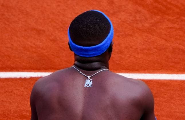 Tennis, French Open, Tag 1 Frances Tiafoe in first round action French Open Tennis, Day One, Tennis, Roland Garros, Paris, France - 25 May 2025 EDITORIAL USE ONLY No use with unauthorised audio, video, data, fixture lists, club league logos or live services. Online in-match use limited to 120 images, no video emulation. No use in betting, games or single club league player publications. Copyright: xJavierxGarcia Shutterstockx 15314618bk