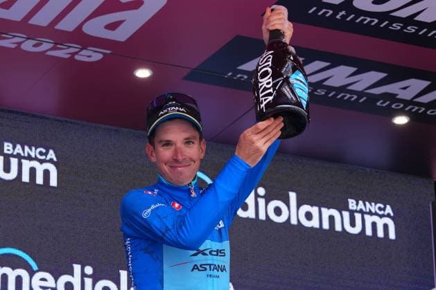 Lorenzo Fortunato (XDS Astana Team) with the Blue Jersey during the stage 15 of the Giro d™Italia from Fiume Veneto to Asiago, Italy - Sunday, May 25, 2025. - cycling.  Copyright: xGianxMattiaxD Alberto LaPressex
