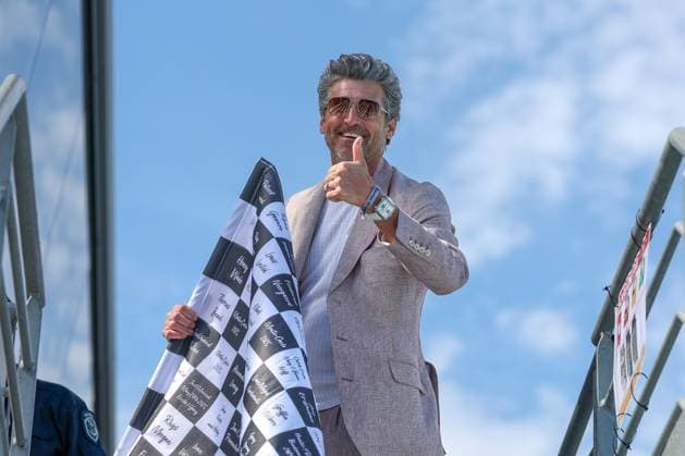 Actor Patrick Dempsey with the chequered flag, Race, Monaco Grand Prix, Motorsport, Men, Formula 1, 25 05 2025 Monte Carlo Monaco MCO Copyright: xkolbert-press ChristianxKolbertx