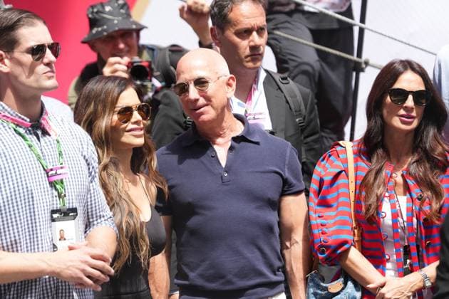 Formula 1 Grand Prix Monaco 2025 25 05 2025, Circuit de Monaco, Monte Carlo, Formula 1 Grand Prix Monaco 2025 ,in the picture Amazon founder Jeffrey Preston Jeff Bezos with partner Lauren Sanchez nordphotoxGmbHx xBratic nph00250
