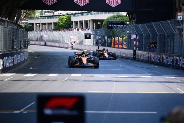 F1 Grand Prix of Monaco Lando Norris and the McLaren F1 Team celebrate during the race of the Monaco GP, the 8th round of the Formula 1 World Championship, WM, Weltmeisterschaft at the Circuit of Monaco in Monaco-Ville, Monaco, on May 25, 2025. Monaco-Ville Monaco-Ville Monaco  Copyright: xAndreaxDiodatox originalFilename:diodato-monacogp250520_npMXa.jpg