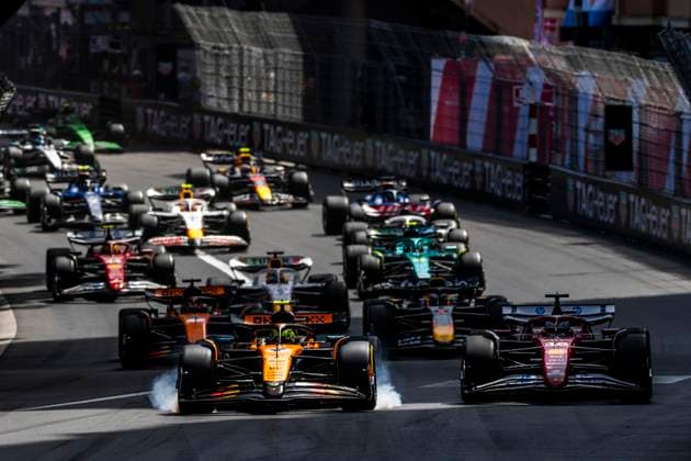 Start, 4 Lando Norris GBR, McLaren F1 Team , 16 Charles Leclerc MCO, Scuderia Ferrari HP , F1 Grand Prix of Monaco at Circuit de Monaco on May 25, 2025 in Monte Carlo, Monaco Photo by HOCH ZWEI Monte Carlo Monaco