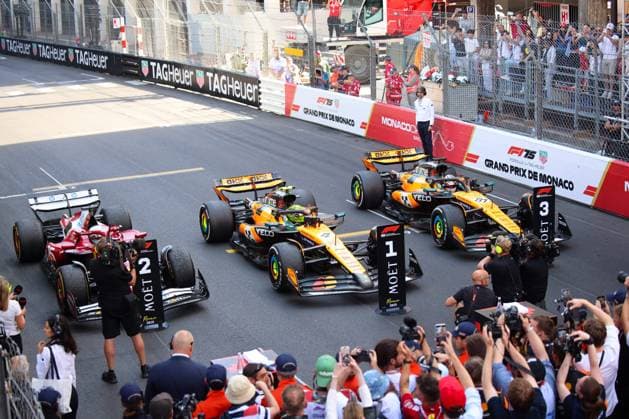 Oscar Piastri McLaren Formula 1 Team, 81 , Lando Norris McLaren Formula 1 Team, 04 , Charles Leclerc Scuderia Ferrari HP, 16 , Parc Ferme, Race Day, MCO, Formula 1 World Championship, Tagheuer Monaco Grand Prix, 25 05 2025 ITA, Formula 1 World Championship, Monaco Grand Prix, 25 05 2024 Monaco Copyright: xEibner-Pressefoto AnnikaxGrafx EP_AGF