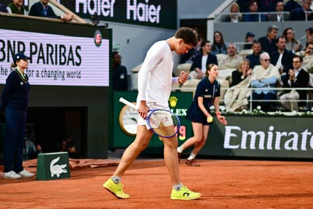TENNIS : Roland Garros 2025 - Internationaux de France - 25 05 2025 Ben Shelton ( USA ) celebrates during the 2025 French Open at Roland Garros on May 25, 2025 in Paris, France. ( Photo Dante Badano PSNewz ) - ParisFrance  Copyright: xx