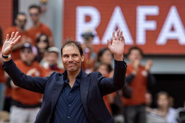 2025 French Open - Day One Rafael Nadal of Spain, holder of 14 Roland Garros titles, participates in his special honor ceremony at the Roland Garros Grand Slam Tournament on Day 01 in Paris, France, on May 25, 2025. Paris France  Copyright: xRobertxSzaniszlox originalFilename:szaniszlo-notitle250525_npSLY.jpg