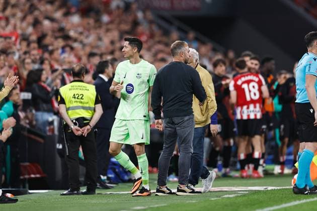 (L-R) Robert Lewandowski, Hansi Flick (Barcelona), MAY 25, 2025 - Football Soccer : Spanish LaLiga EA Sports match between Athletic Club de Bilbao 0-3 FC Barcelona, Barca at the Estadio de San Mames in Bilbao, Spain. Noxthirdxpartyxsales  (291908529)