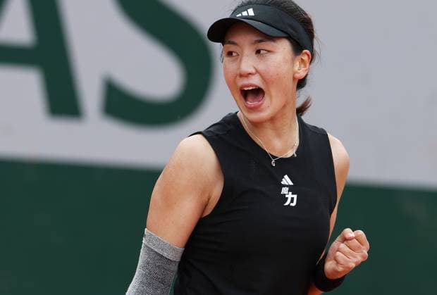 (250526) -- PARIS, May 26, 2025 -- Wang Xinyu celebrates scoring during the women s singles first round match between Wang Xinyu of China and Emma Raducanu of Britain at the French tennis tournament at Roland Garros in Paris, France, on May 26, 2025. ) (SP)FRANCE-PARIS-TENNIS-FRENCH OPEN-WOMEN S SINGLES GaoxJing 