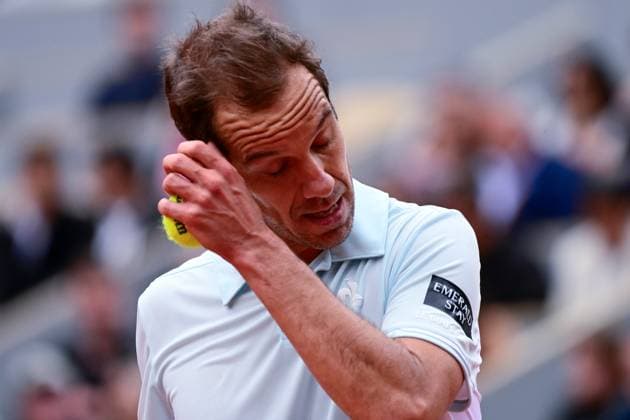 TENNIS : Roland Garros 2025 - Internationaux de France - 26 05 2025 Richard Gasquet ( France ) looks dejected during the 2025 French Open at Roland Garros on May 26, 2025 in Paris, France. ( Photo Dante Badano PSNewz ) - ParisFrance  Copyright: xx