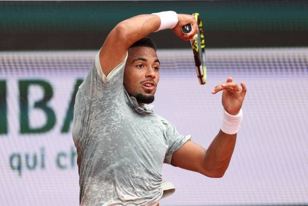 ROLAND GARROS 2025 Thierry Larret MAXPPP - PARIS (75) 26 05 2025 Thierry Larret Maxppp. Tennis. Roland Garros 2025. Internationaux de France de tennis. Stade Roland Garros, Paris (75). Le 26 mai. Court Suzanne Lenglen : Nicolas JARRY (CHI) VS Arthur FILS (FRA) - Tennis. Roland Garros 2025. French Open tennis tournament. Roland Garros Stadium, Paris (75) PARIS (75) STADE ROLAND GARROS PARIS ILE DE FRANCE FRANCE  Copyright: xMAXPPPxThierryxLarretx TLR202505268861 TLR202505268861