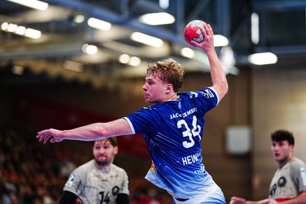 Throw Goal Thore Kjell Heinemann VfL Luebeck Schwartau, 34 GER, VfL Luebeck Schwartau vs Bergischer HC, Handball, 2 Bundesliga, Matchday 32, Season 2024 2025, 26 05 2025 GER, VfL Luebeck Schwartau vs Bergischer HC, Handball, 2 Bundesliga, Matchday 32, Season 2024 2025, 26 05 2025 Luebeck Copyright: xEibner-Pressefoto MarcelxvonxFehrnx EP_MFN