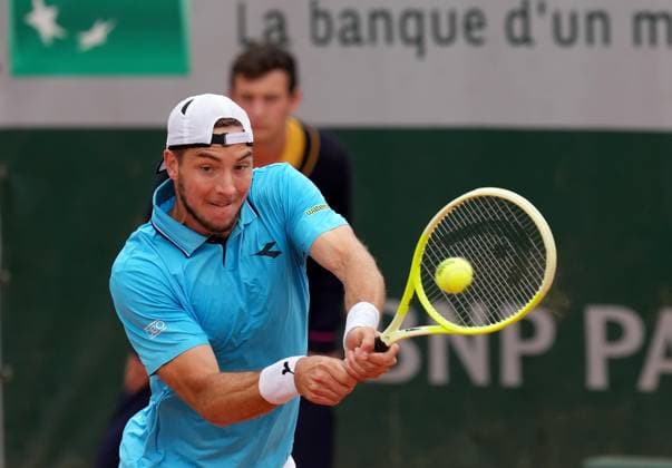 TENNIS - French Open 2025 PARIS,FRANCE,26.MAY.25 - TENNIS - WTA, Tennis Damen Tour, French Open, Roland Garros, Grand Slam. Image shows Jan Lennard Struff (GER).  GEPAxpictures xMichaelxRiedler