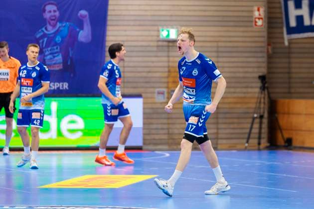Niko Blaauw Nr 17, VfL Luebeck Schwartau rejoices VfL Luebeck Schwartau vs Bergischer HC, Handball, 2 Bundesliga, 26 05 25 Luebeck Schleswig Holstein Germany Copyright: xAgentur54Gradx xFelixxKoenigx
