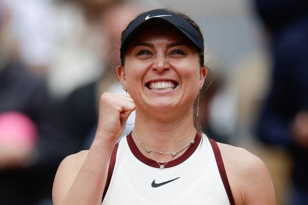Paris 26 05 2025 xABx Tennis French Open 2025 Roland Garros, Naomi Osaka JPN Paula Badosa ESP v l , Paula Badosa ESP cheers after the end of the match Copyright: HMBxMedia AntonioxBorga