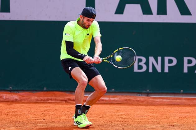 2025.05.26 Paryz French Open Roland Garros 2025 Jacob Fearnley - Stan Wawrinka N z Jacob Fearnley Foto Pawel Andrachiewicz PressFocus 2025.05.26 Paris Tennis French Open Roland Garros 2025 Jacob Fearnley - Stan Wawrinka Jacob Fearnley Credit: Pawel Andrachiewicz PressFocus NEWSPIX.PL --- newspix.pl POLAND OUT! 