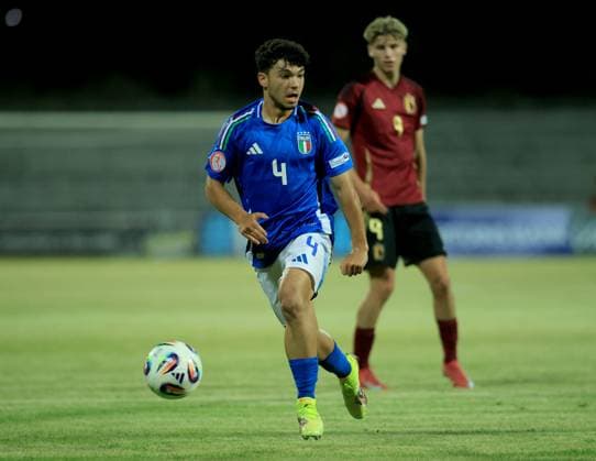 Belgium vs Italy during the UEFA European Under-17 Championship 2024 25 Group B, in Durres, Albania on May 26, 2025. Vincenzo Prisco of Italy controls the ball during the UEFA European Under-17 Championship 2024 25 Group B football match Belgium vs Italy at the Niko Dovana stadium in Durres, Albania, on May 26, 2025. DURRES ALBANIA Copyright: xADNANxBECIx