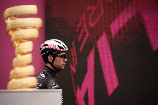 Van Aert Wout of Team Visma Lease A Bike during the stage 16 of the Giro d™Italia from Piazzola sul Brenta to San Valentino (Brentonico), Italy - Tuesday, May 27, 2025. - cycling.  Copyright: xMarcoxAlpozzi LaPressex