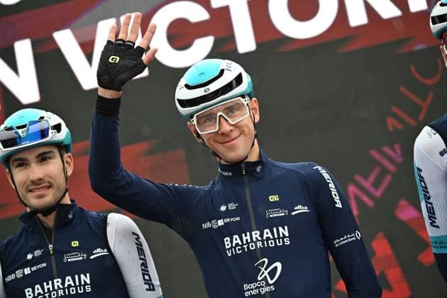 May 27, 2025, Piazzola Sul Brenta, ITALY: Italian rider Antonio Tiberi of Bahrain Victorious tean on the signing in podium ahead the departure 16th stage of the 108 Giro d Italia 2025, cycling race over 203 km from Piazzola sul Brenta to San Valentino, 27 May 2025. ANSA LUCA ZENNARO Giro D Italia Cycling Tour - Stage 16  - ZUMAa110 20250527_zaf_a110_014 Copyright: xLucaxZennarox