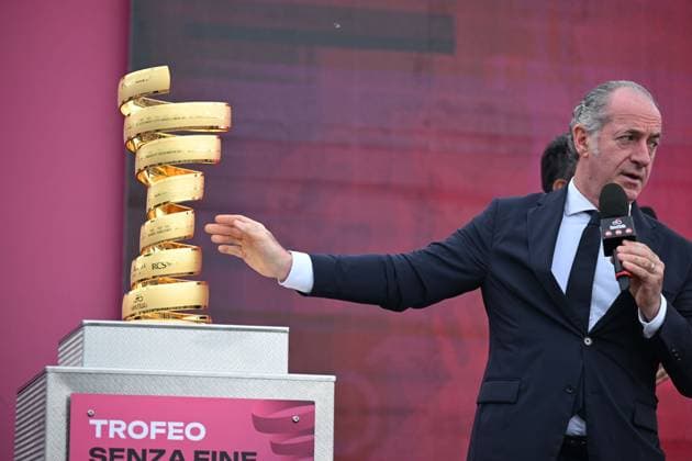 27-05-2025 Giro D italia; Tappa 16 Piazzola Sul Brenta - Brentonico San Valentino; Zaia, Luca; Piazzola Sul Brenta; 