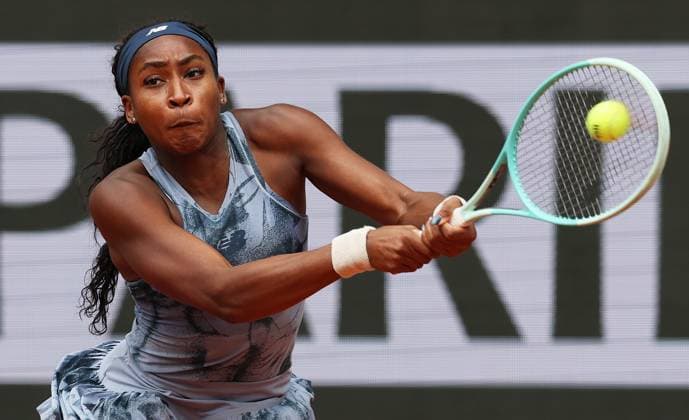 (250527) -- PARIS, May 27, 2025 -- Coco Gauff hits a return during the women s singles first round match between Coco Gauff of the United States and Olivia Gadecki of Australia at the French Open tennis tournament at Roland Garros, Paris, France, May 27, 2025. ) (SP)FRANCE-PARIS-TENNIS-FRENCH OPEN-WOMEN S SINGLES GaoxJing 