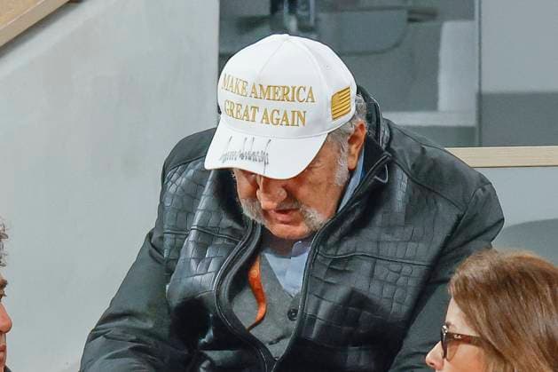 May 27, 2025, Paris, Paris, France: Ion ÃˆÅ¡iriac (former pro tennis player and coach) wearing a white cap with autograph during the tennis Grand Slam of Roland Garros 2025,match between Mackenzie Mcdonald (USA) and Novak Djokovic (SRB) at Roland Garros Stadium - on May 27 2025.Paris - France Paris France - ZUMAb253 20250527_zsp_b253_113 Copyright: xLoicxBaratouxx