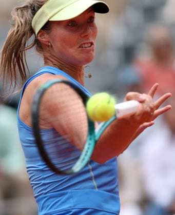 Olivia Gadecki of Australia plays against Coco Gauff of the US during their first-round match at the French Tennis Open in Roland Garros in Paris, France, on Monday, May 26, 2025. Gauff won 6-2, 6-2.  PAR20250527112 MAYAxVIDON-WHITE