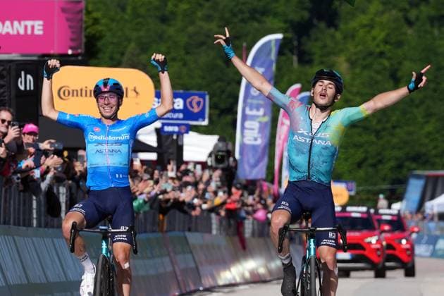 Scaroni Christian of Xds Astana Team winner of the stage with Fortunato Lorenzo of Xds Astana Team azure jersey during the stage 16 of the Giro d™Italia from Piazzola sul Brenta to San Valentino (Brentonico), Italy - Tuesday, May 27, 2025. - cycling.  Copyright: xGianxMattiaxD Alberto LaPressex