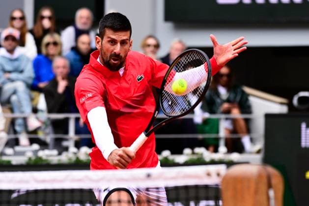 TENNIS : Roland Garros 2025 - Internationaux de France - 27 05 2025 Novak Djokovic ( Serbia ) during the 2025 French Open at Roland Garros on May 27, 2025 in Paris, France. ( Photo Dante Badano PSNewz ) - ParisFrance  Copyright: xx