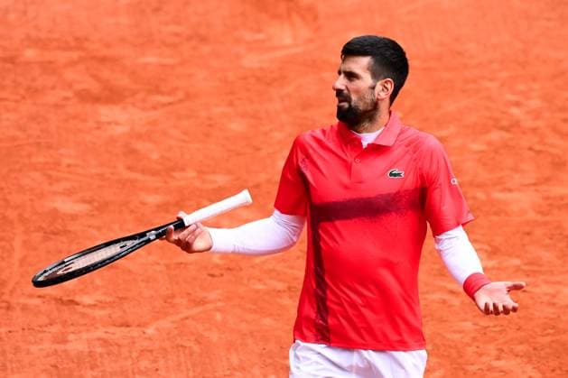 TENNIS : Roland Garros 2025 - Internationaux de France - 27 05 2025 Novak Djokovic ( Serbia ) reacts during the 2025 French Open at Roland Garros on May 27, 2025 in Paris, France. ( Photo Dante Badano PSNewz ) - ParisFrance  Copyright: xx