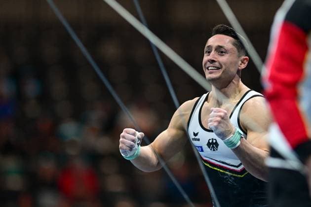 Bilder des Jahres 2025, Sport 05 Mai Sport Bilder des Tages 27.05.2025, xkaix, Turnen Turn EM 2025, v.l. Andreas Toba (Deutschland) jubelt nach seiner Reck-Übung Leipzig *** 27 05 2025, xkaix, Gymnastics European Championships 2025, f l Andreas Toba Germany cheers after his high bar routine Leipzig kp