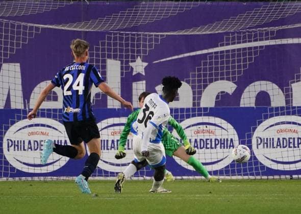 Sassuolo™s Amoako Minta scores the goal of 0-1 during match between Inter and Sassuolo In the final fase of 2024 25 Primavera 1 Championship at the Viola Park Center in Bagno A Ripoli, Florence, center of Italy - Tuesday, May 27, 2025. Sport - Soccer  Copyright: xMarcoxBucco LaPressex