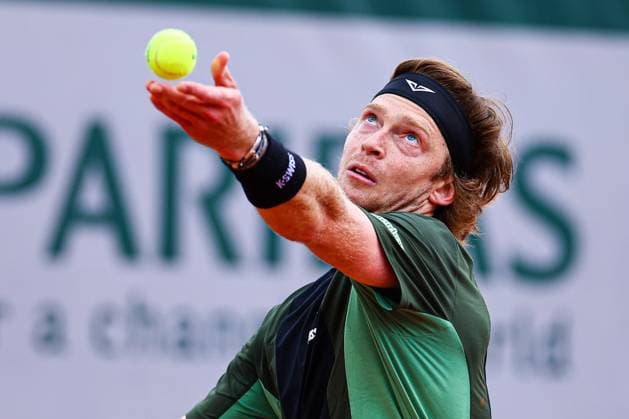 2025.05.27 Paryz French Open Roland Garros 2025 Andrey Rublev - Lloyd Harris N z Andrey Rublev Foto Pawel Andrachiewicz PressFocus 2025.05.27 Paris Tennis French Open Roland Garros 2025 Andrey Rublev - Lloyd Harris Andrey Rublev Credit: Pawel Andrachiewicz PressFocus NEWSPIX.PL --- newspix.pl POLAND OUT! 