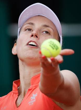 Belgian Elise Mertens pictured in action during a match between French Boisson and Belgian Mertens in the first round of the Women s Singles at the Roland Garros French Open tennis tournament, in Paris, France, Tuesday 27 May 2025. This year s tournament takes place from 25 May to 08 June. BENOITxDOPPAGNE  x125506884x