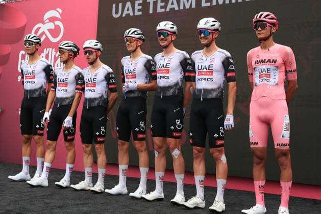 Giro d Italia 2025 UCI Cycling race - Stage 17 Pierre Teyssot MAXPPP ; 17th stage of the 108th Giro d Italia cycling race, 155kms from San Michele all Adige to Bormio in Italy, on May 28, 2025. A general view of Juan Ayuso of Spain, Igor Arrieta of Spain, Filippo Baroncini of Italy, Isaac Del Toro of Mexico - Pink Leader Jersey, Rafal Majka of Poland, Brandon McNulty of The United States, Jay Vine of Australia, Adam Yates of Great Britain and Team UAE Team Emirates - XRG Pierre Teyssot Maxppp San Michele all Adige Trentino Italy Copyright: xMAXPPPxPierrexTeyssotx TPX20132 TPX20132